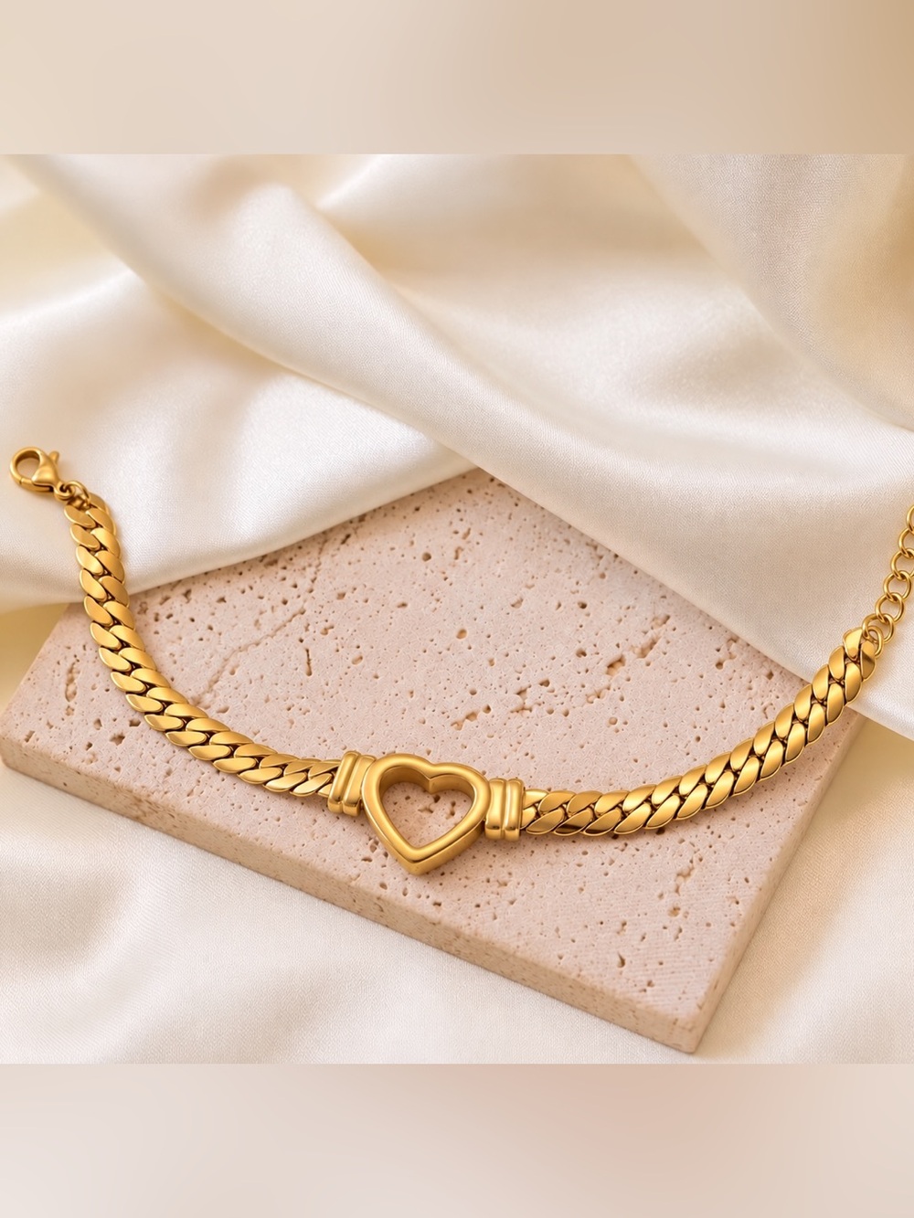 Gold Heart Link bracelet Timeless Women's Jewelry steel 316L